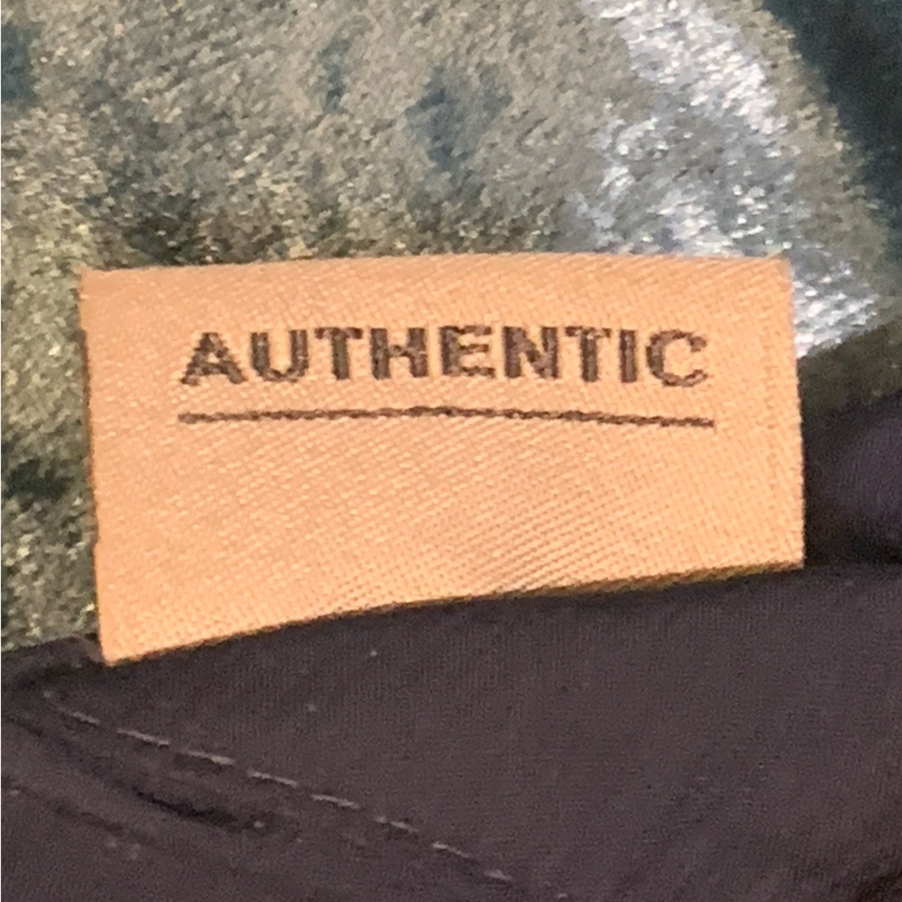 Nike Pullover - Picture 12 of 16